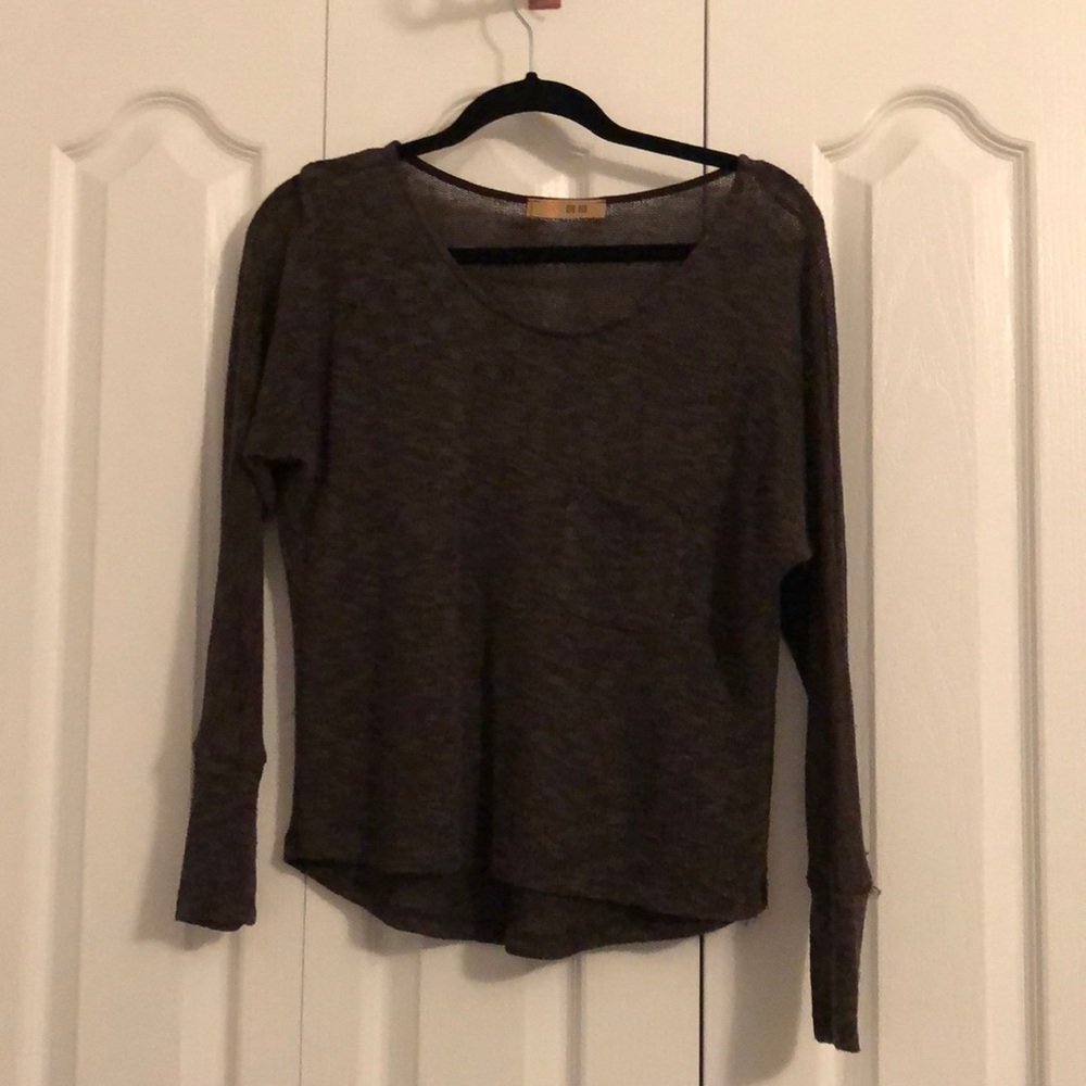 Long sleeve top
